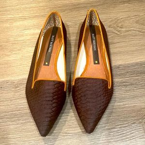 Women’s Matt Bernson burgundy flats. Sz 10